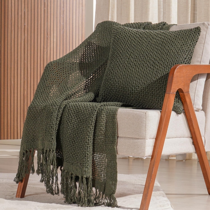 Peseira Tricot Manta Decorativa Verde Militar 2,50m
