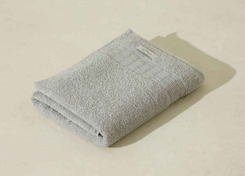 Toalha de Banho Macia Prata 460g 100% algodao