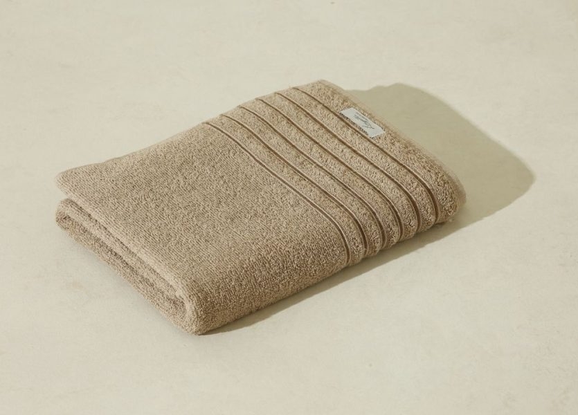 Toalha de Banho Bege 460g 100% algodão Volume Extra Orfeu
