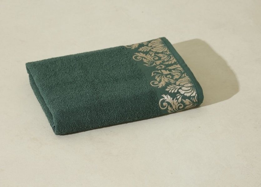 Toalha de Banho Verde 330g Bordado Viena 100% Algodão
