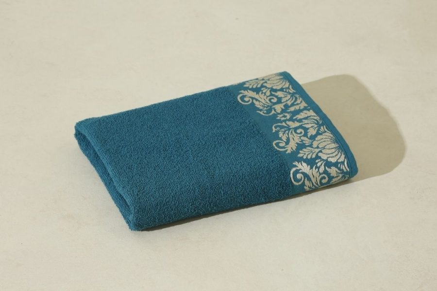 Toalha de Banho Azul Petróleo 330g Bordado Viena 100% Algodão