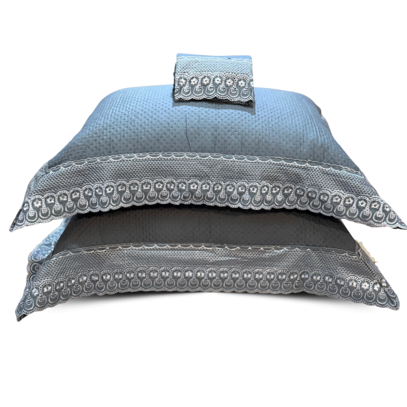 Par Porta Travesseiro Bordado Inglês Azul Toque Acetinado