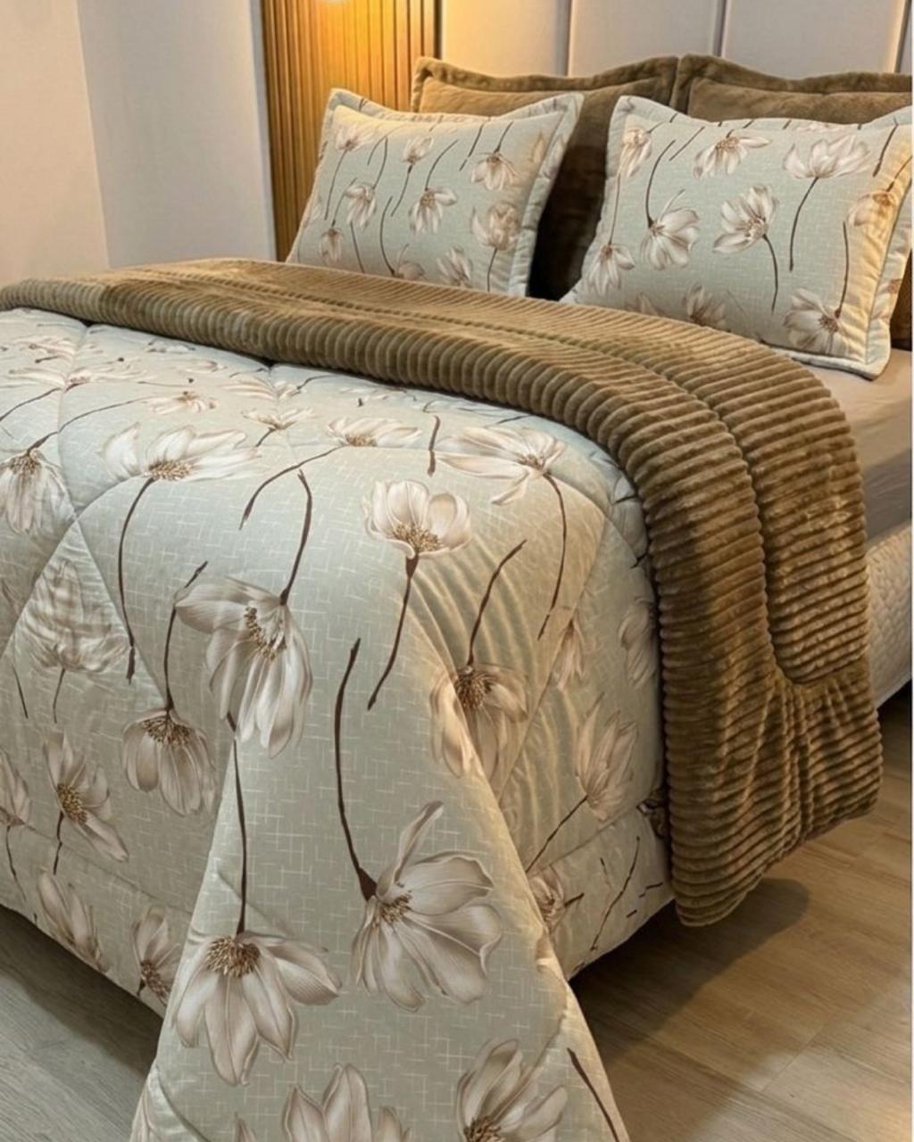 Kit Coberdrom Malha com Plush Flor Bege Queen 2,40x2,60